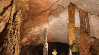 Phát hiện hai hang động mới ở Phong Nha - Kẻ Bàng